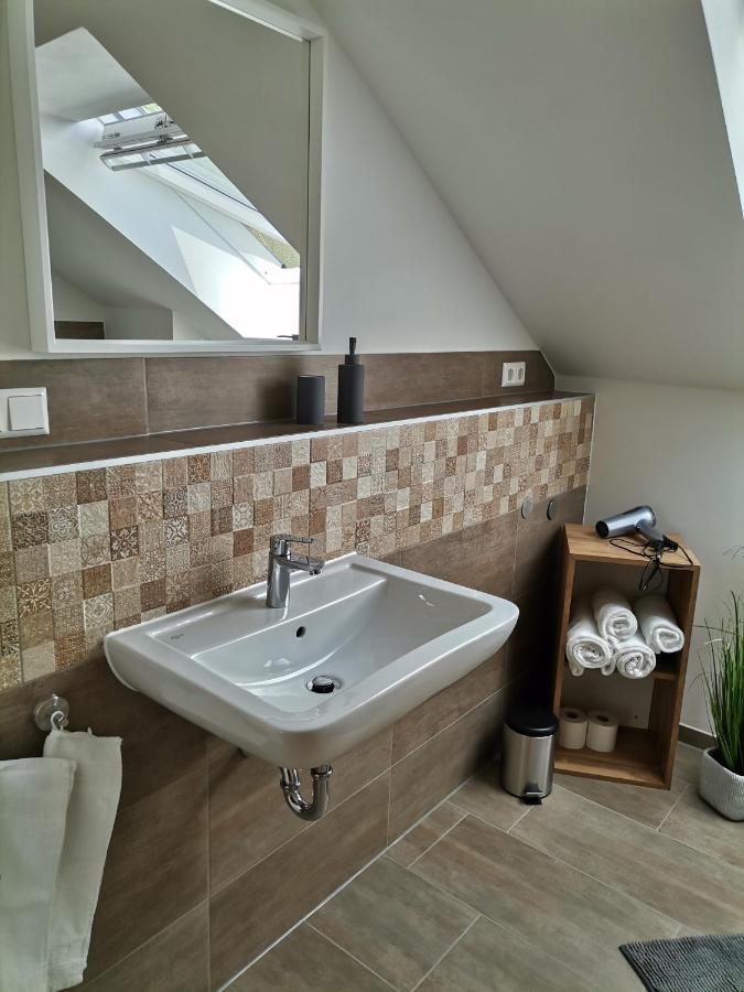 Sonnenufer Apartment & Moselwein I Bernkastel-Kues Dış mekan fotoğraf