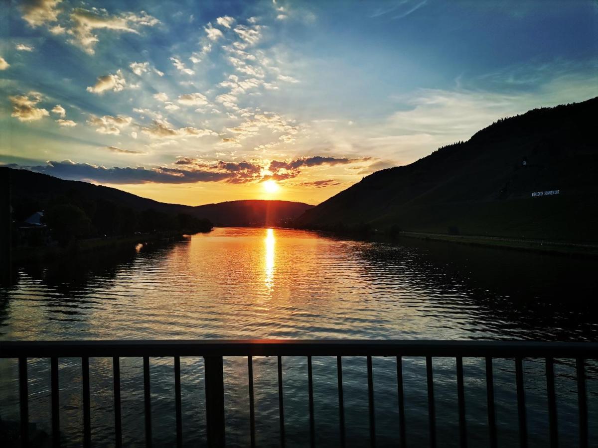 Sonnenufer Apartment & Moselwein I Bernkastel-Kues Dış mekan fotoğraf